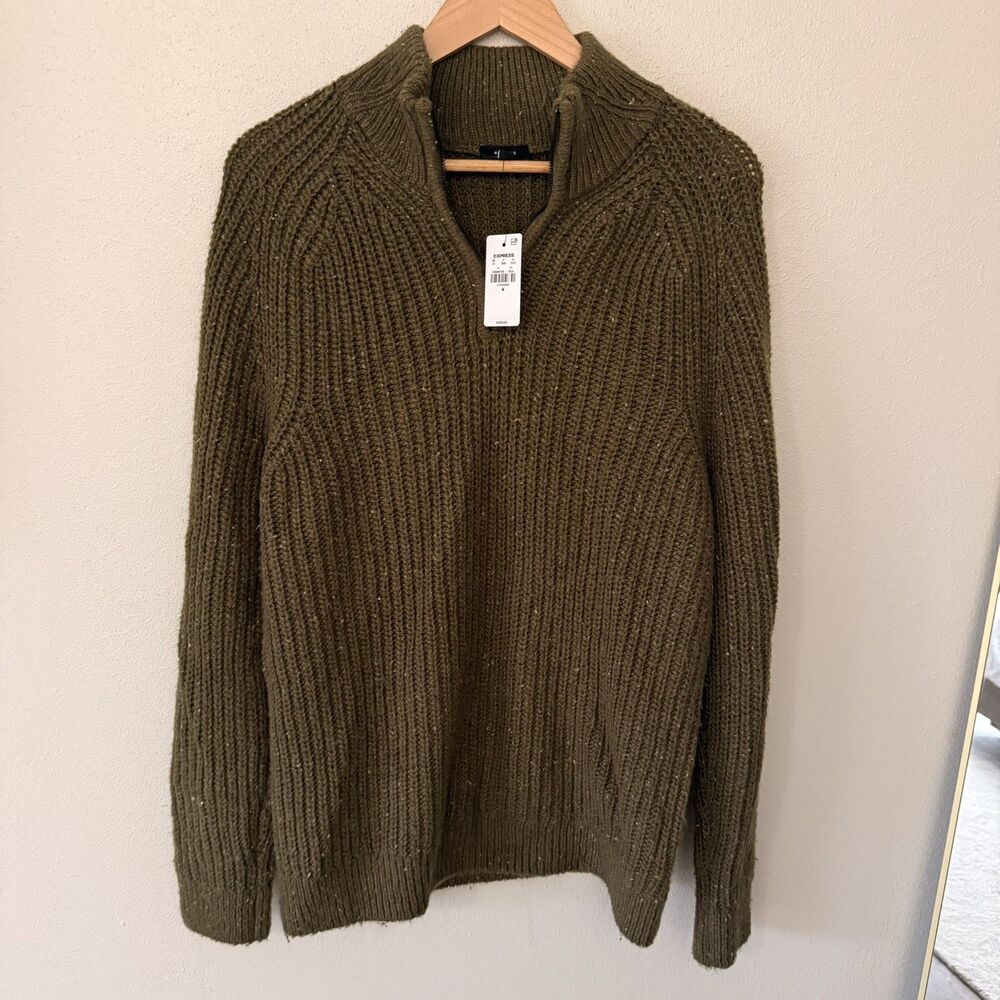 $128 Express quarter zip pullover mock neck chunky rib knit Olive Green Men’s M